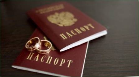 Milyen hosszú ideig, meg kell változtatni az útlevél regisztráció után a házasság, és hogyan kell csinálni?