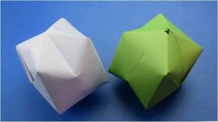 Létrehozása bombázás a Origami technikával