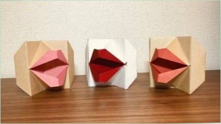 Origami formájában ajkak