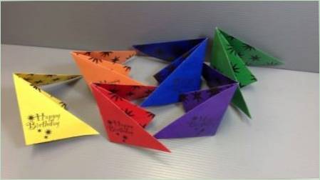 Origami gyerek csónak számára